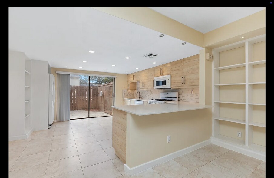 Building Photo - 11466 SW 109th Rd