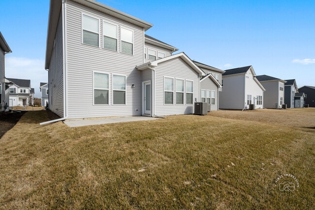 Building Photo - 2767 Lawlor Ln