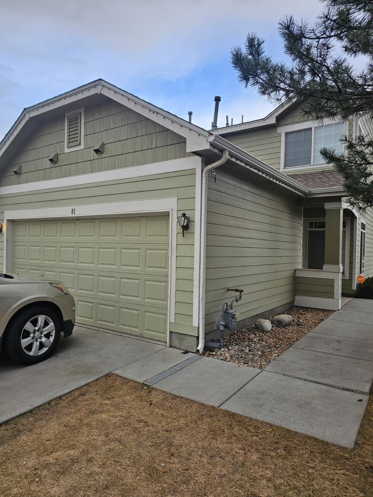 Building Photo - 14400 Albrook Dr