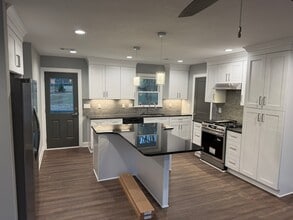 Building Photo - 3022 Wilson Rd