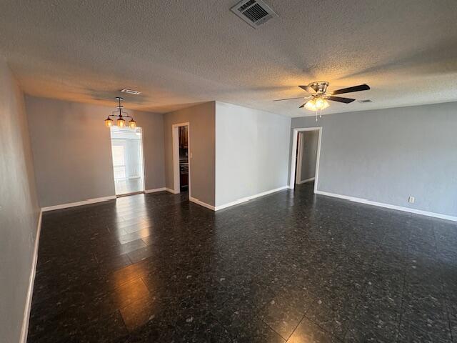 Building Photo - 333 Edge Ave