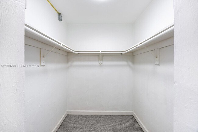 Building Photo - 8335 SW 72nd Ave