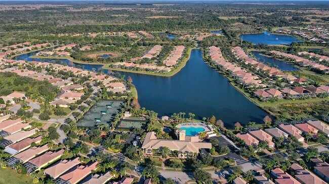 Building Photo - 11605 Garessio Ln