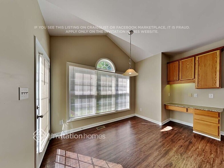 Building Photo - 8709 Reindeer Moss Dr