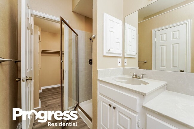 Building Photo - 7921 Wayne Way