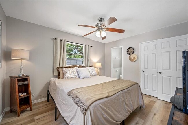 Building Photo - 4704 W Wyoming Ave