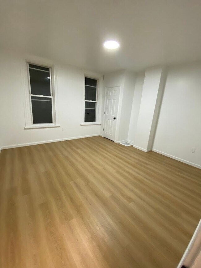 Building Photo - Newly updated 3 bedroom 1 bath house for Rent!