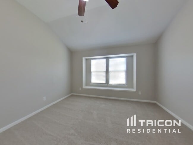 Building Photo - 18103 Mossy Creek Ln