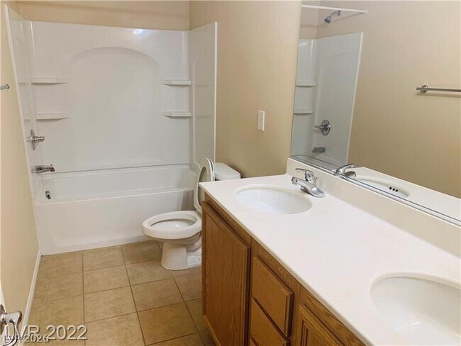 Building Photo - 5506 Spiceberry Dr