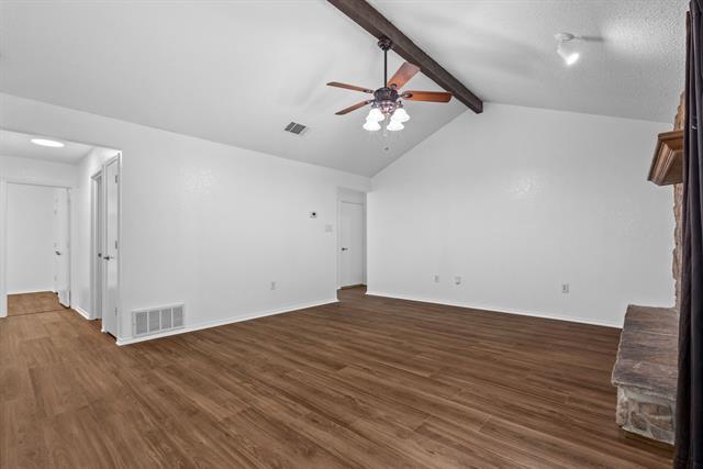 Building Photo - 6007 Brentcove Dr