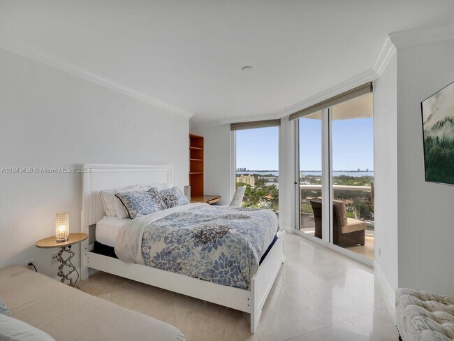 Building Photo - 4779 Collins Ave