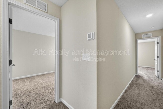 Building Photo - 7759 Legacy Trl