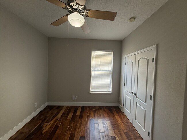 Building Photo - Beautiful Single Family Home in Windermere!