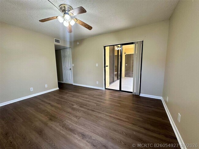 Building Photo - 5701 Riverside Dr