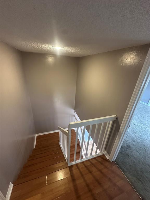 Building Photo - 5252 Brook Ct