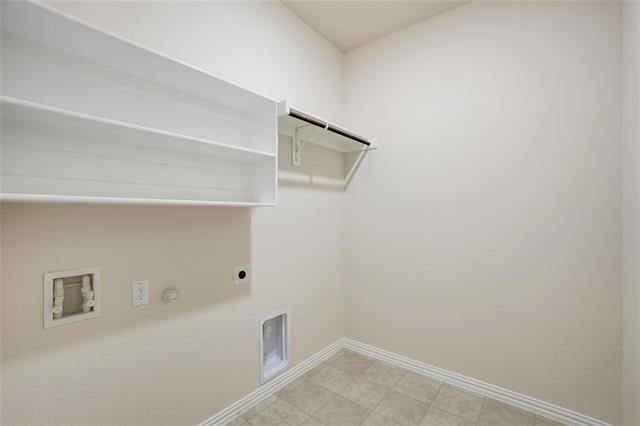 Building Photo - 16625 Hidden Cove Dr