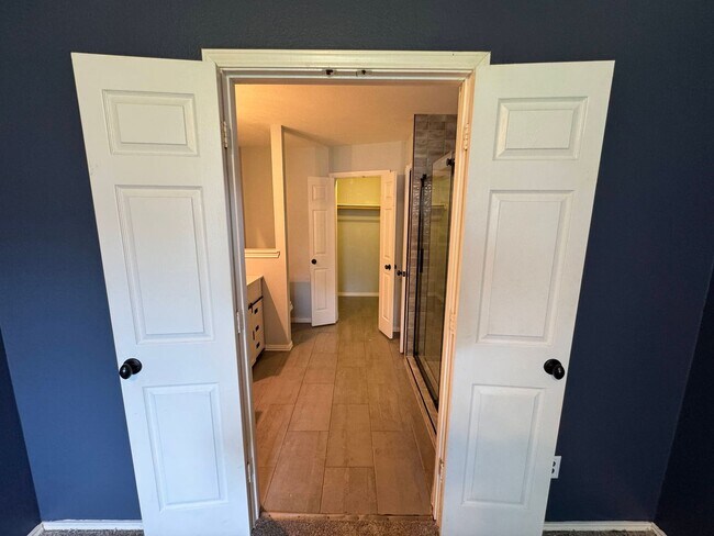 Building Photo - 3306 Levy Ln