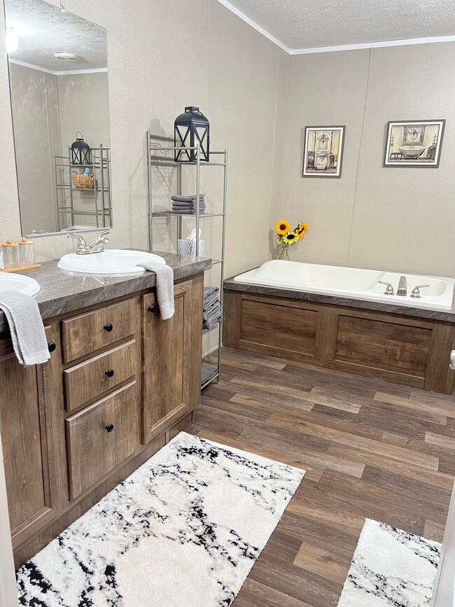 Building Photo - 2634 Cedar Creek Rd