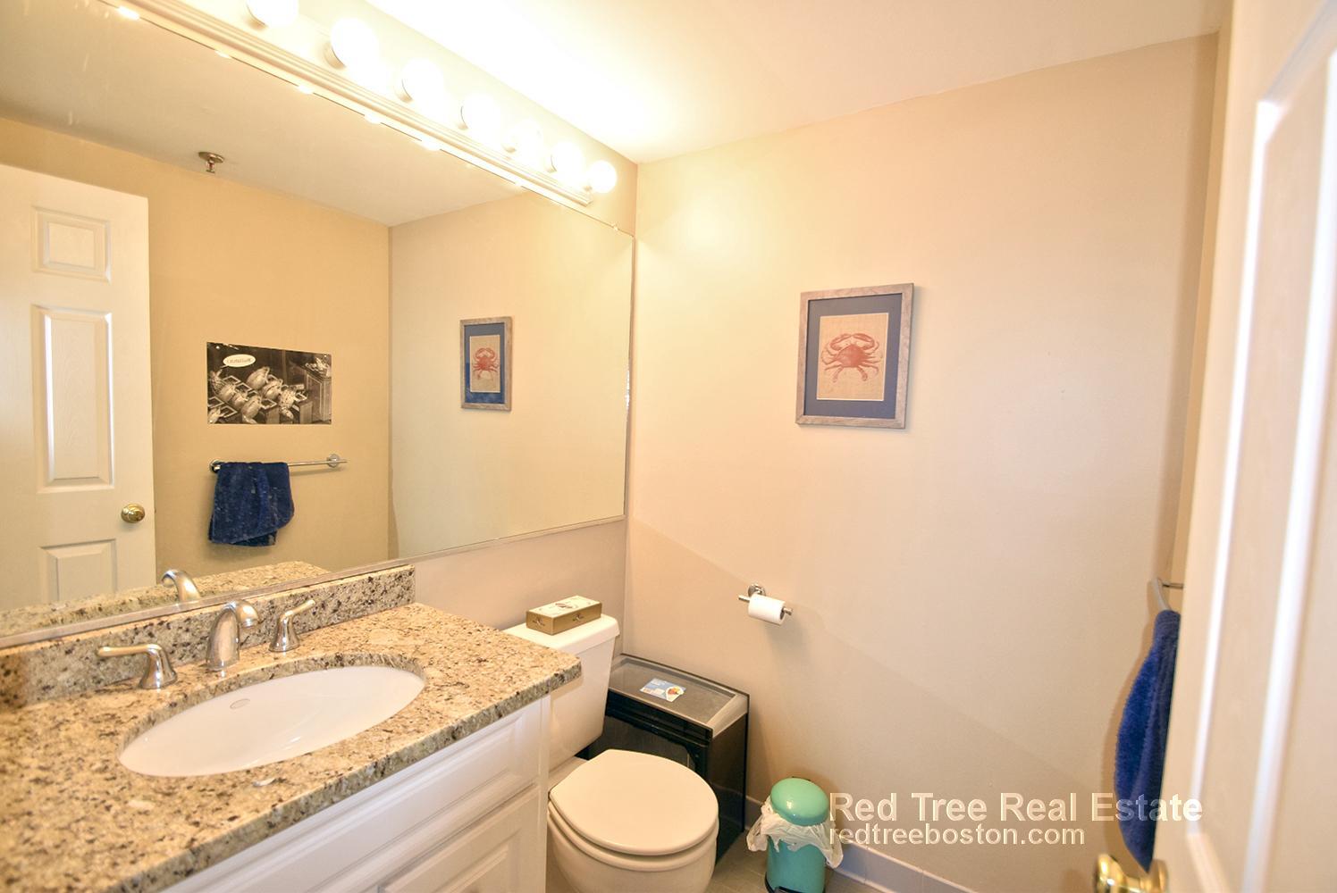 Building Photo - 15 North Beacon St