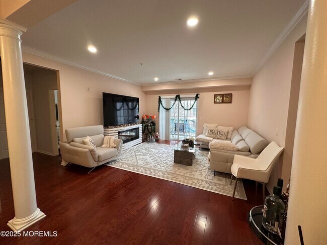 Building Photo - 112 Regency Ct