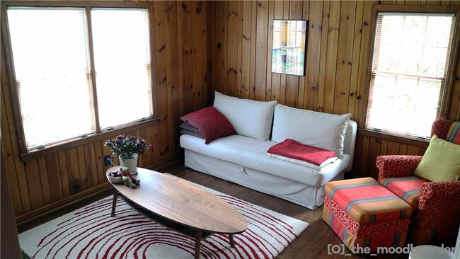 Building Photo - 4840 Kendall Ct NE