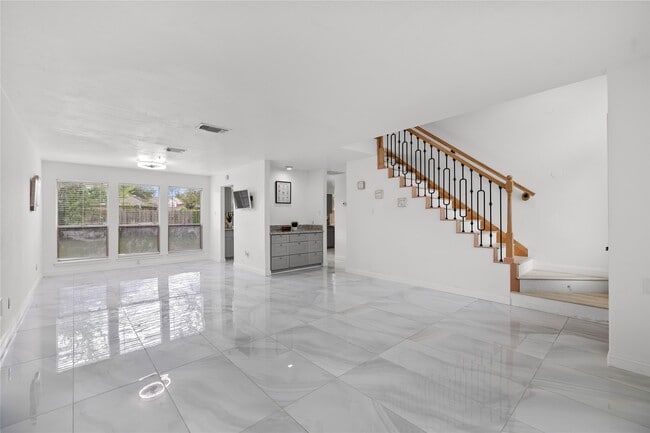 Building Photo - 3122 Lazy Brook Dr