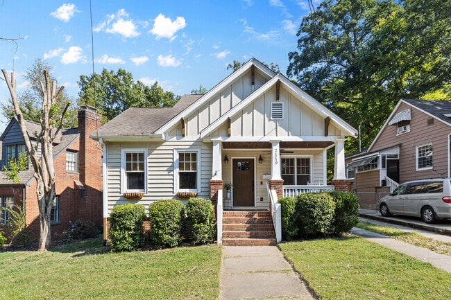 Primary Photo - 2119 Wilmore Dr