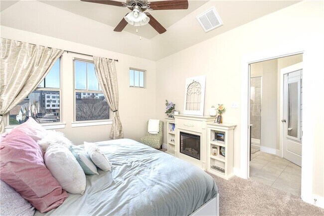 Building Photo - 7424 Easy Wind Dr