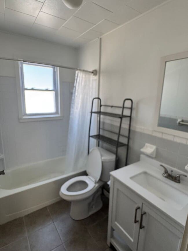 Building Photo - 2/1 in Downtown Kings Mountain, NC