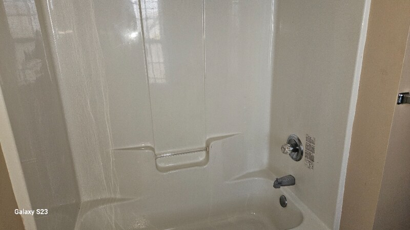 Building Photo - 894 Prince St