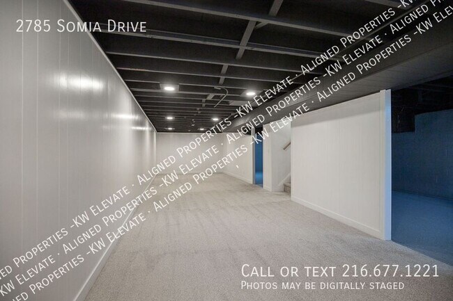 Building Photo - 2785 Somia Dr