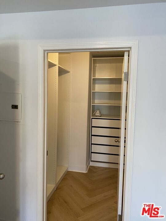 Building Photo - 435 Arnaz Dr