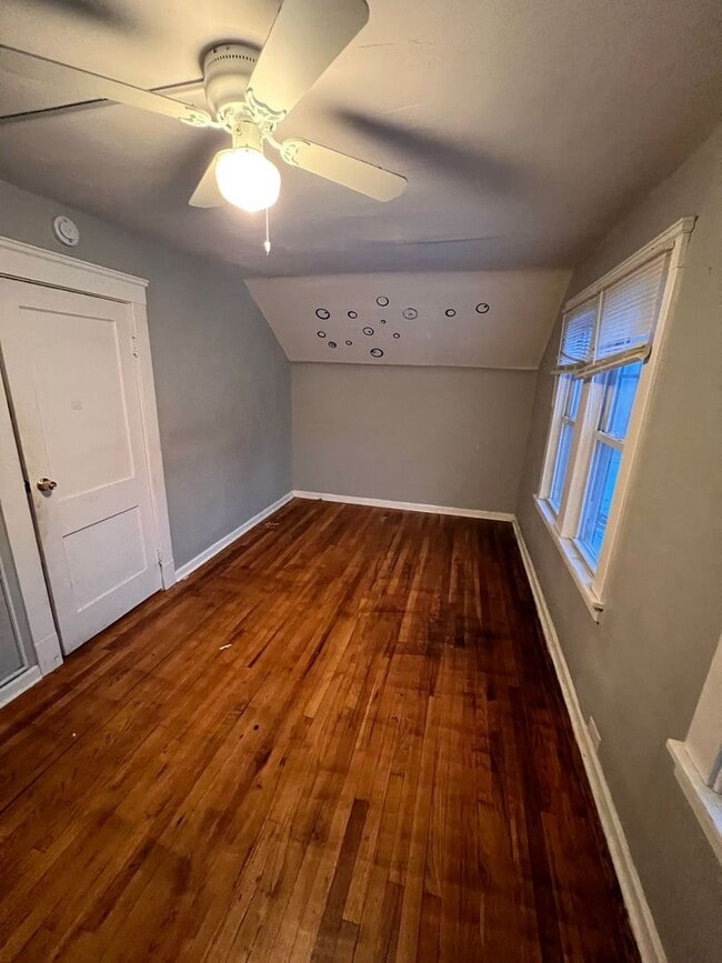 Building Photo - 13706 Argus Ave