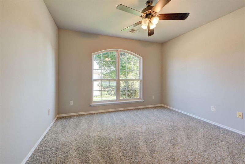 Building Photo - 4520 SE 79th St