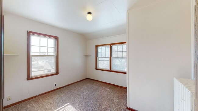 Building Photo - Private Yard