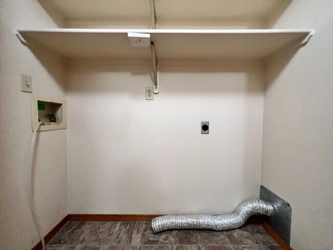 Building Photo - Beautiful Home in Boise!  *Special $300 OF...