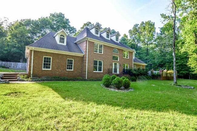 Primary Photo - 3875 Saint Philip Dr