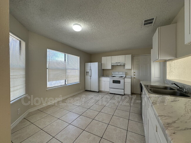 Building Photo - 4118 Sunrise Pass