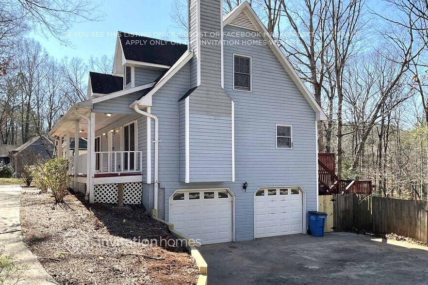 Building Photo - 1571 Larkwood Dr