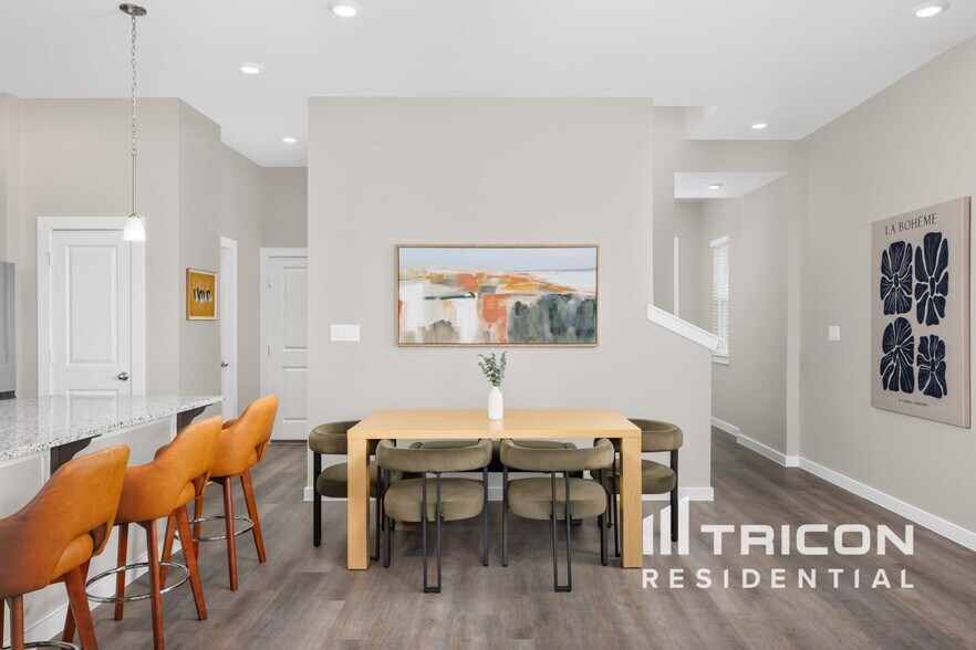 Building Photo - 3035 Whitetail Ln