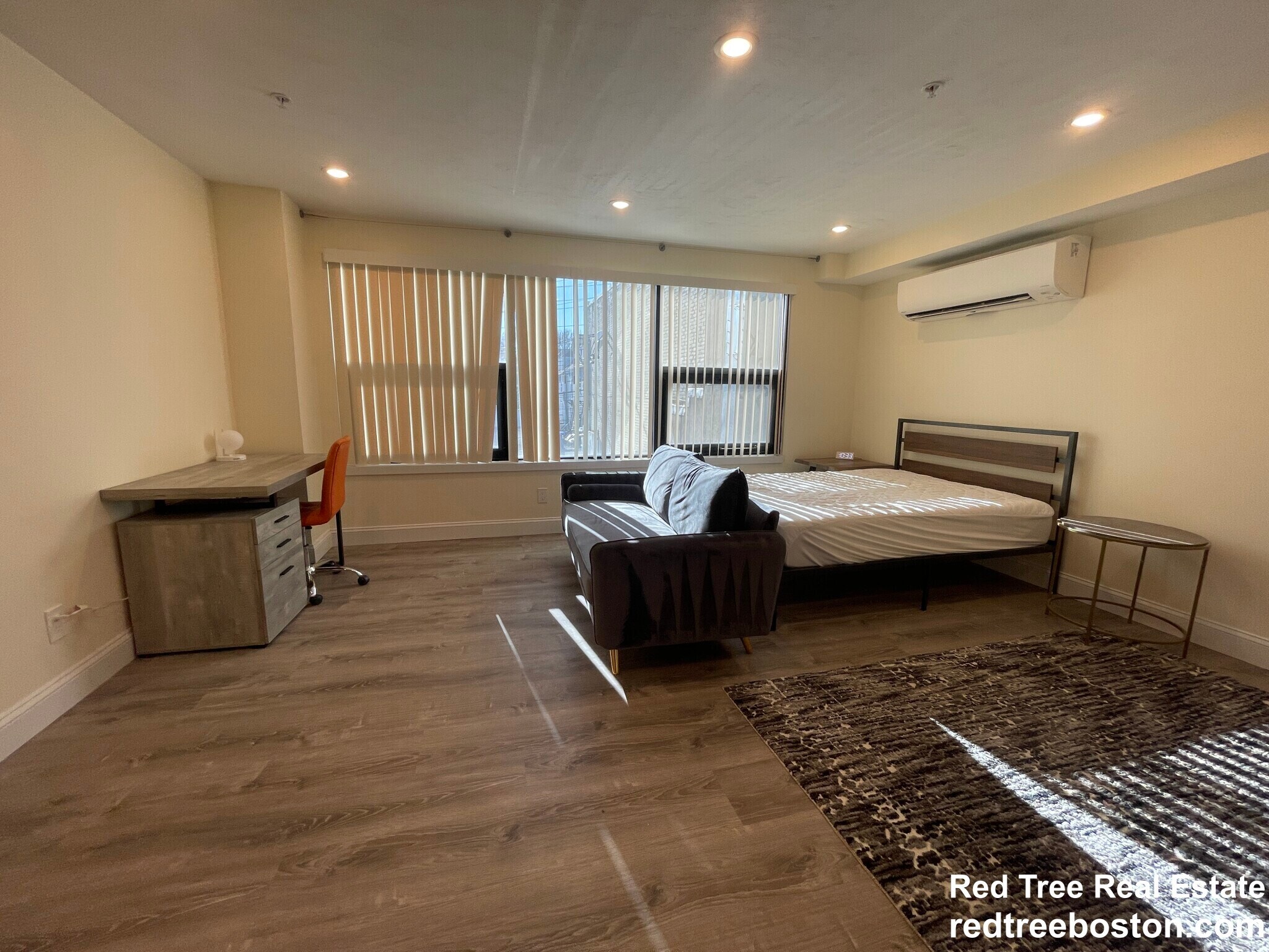 Building Photo - 1026 Commonwealth Ave