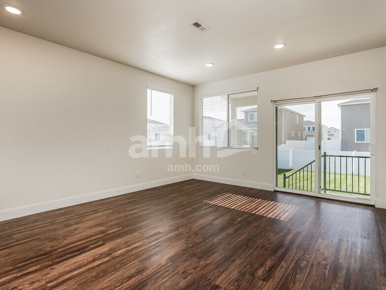 Building Photo - 2635 W 3290 S