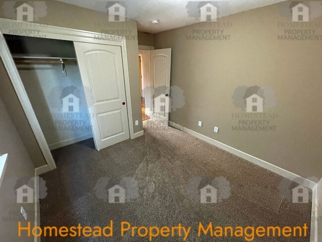 Building Photo - Celebrate the new year with 1/2 off one months rent!