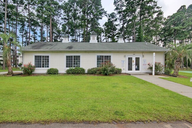 Building Photo - 485 White River Dr