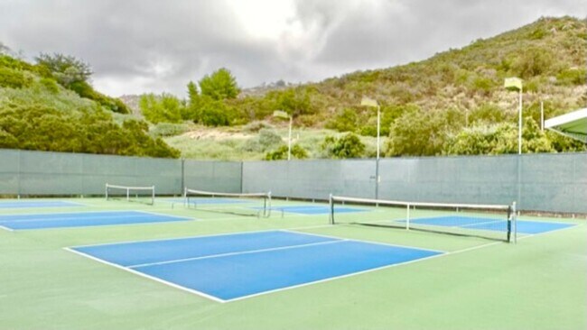 Building Photo - Light, Bright, and Freshly Updated Home in the Gated & Desirable Champagne Village 55+ Community!