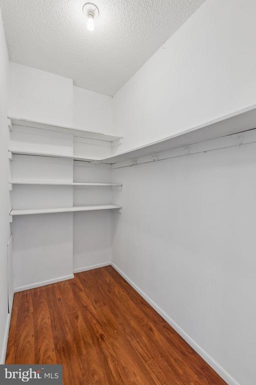 Building Photo - 1326 Spruce St