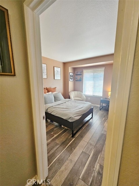 Building Photo - 39620 Glenwood Ct