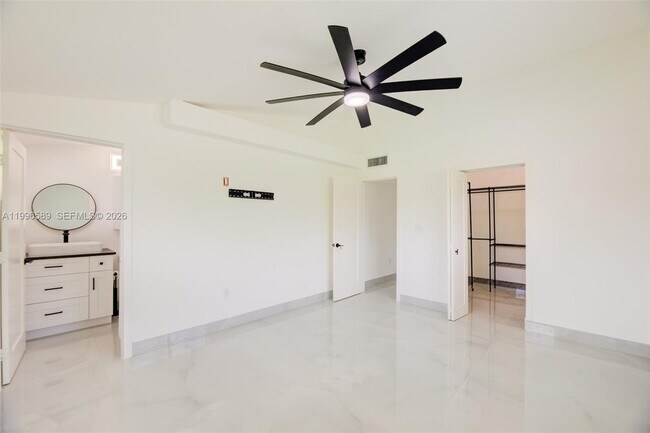 Building Photo - 17101 SW 48th St