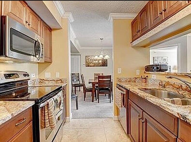 Building Photo - 103 Yacht Club Way