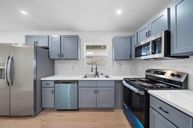 Building Photo - 3521 McIlhenny St